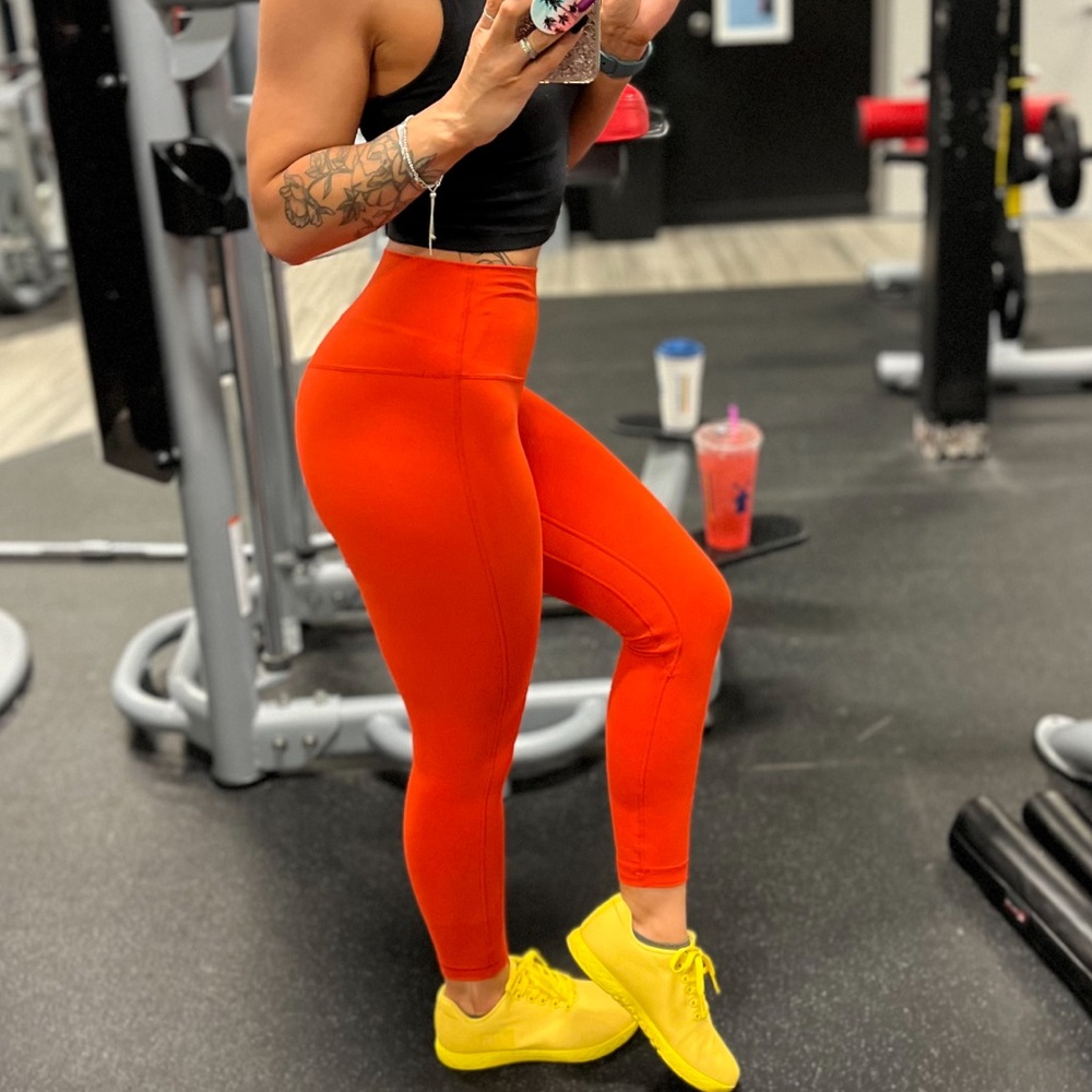Lululemon coral leggings